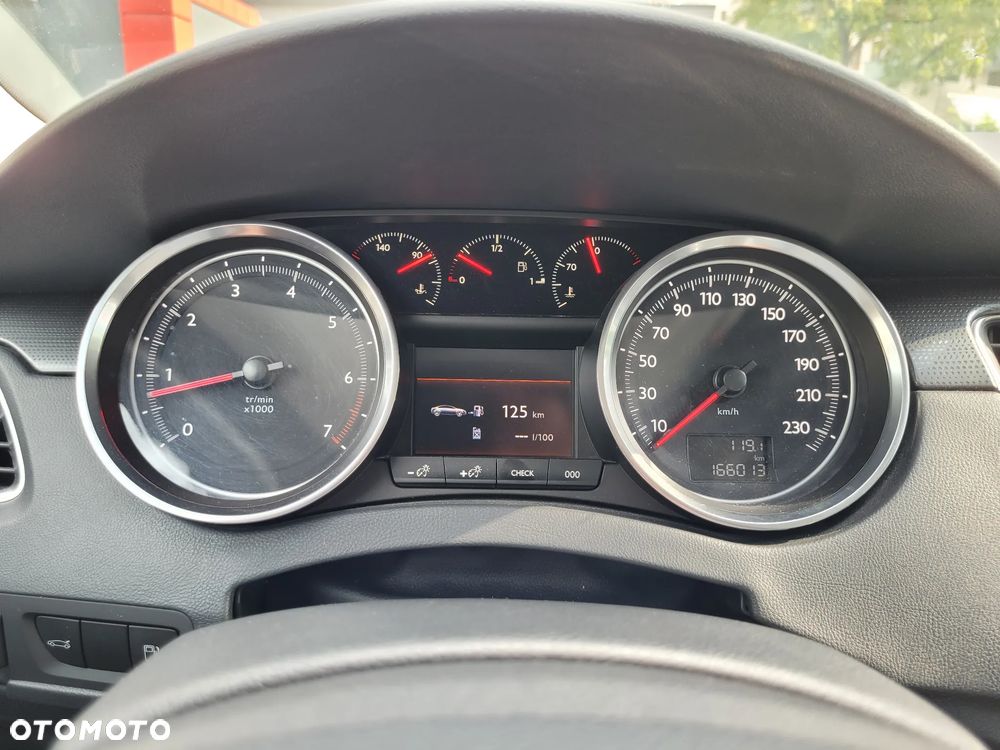 Peugeot 508 1.6 T Allure - 20
