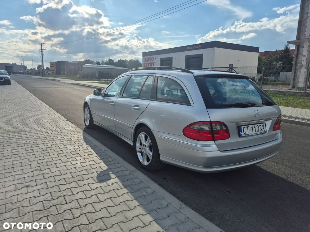 Mercedes-Benz Klasa E 320 CDI 7G-TRONIC Avantgarde - 4