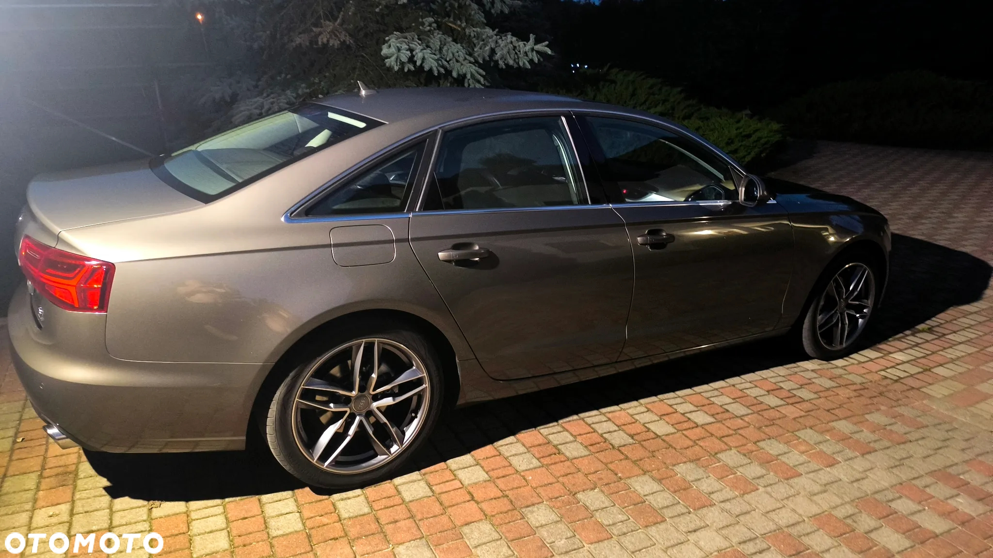 Audi A6 2.8 FSI Quattro S tronic - 30