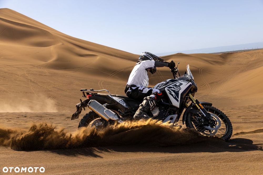 VOGE 800 Rally - 7