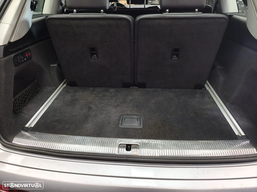 Audi Q7 3.0 TDI quattro S-line Tiptronic 7L - 10
