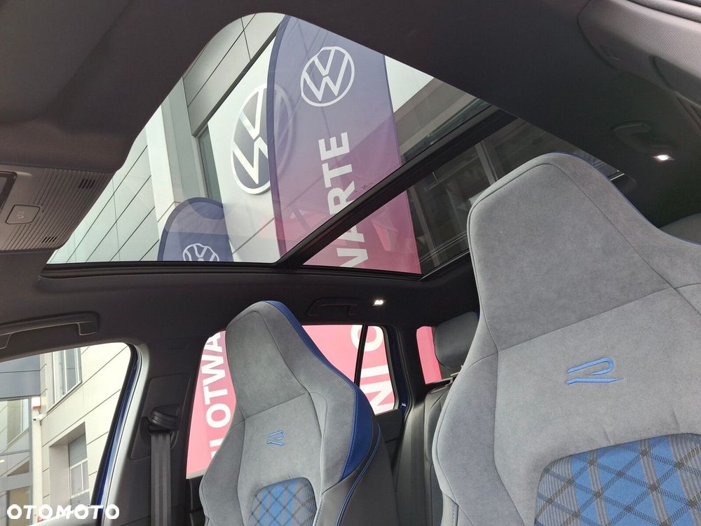 Volkswagen Golf Variant 2.0 TSI 4Motion R - 14