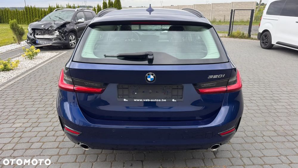 BMW Seria 3 320i GPF Advantage sport - 4