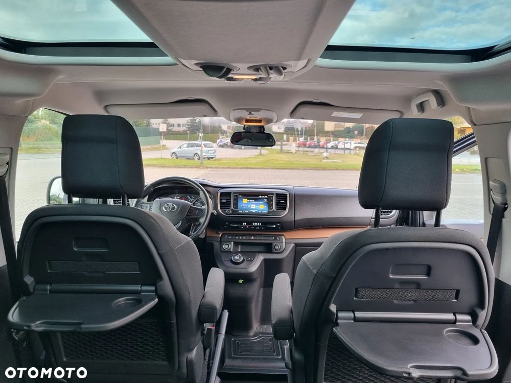 Toyota Proace Verso 2,0-l-D-4D L2 (8-Si.) Autm Family Comfort - 24