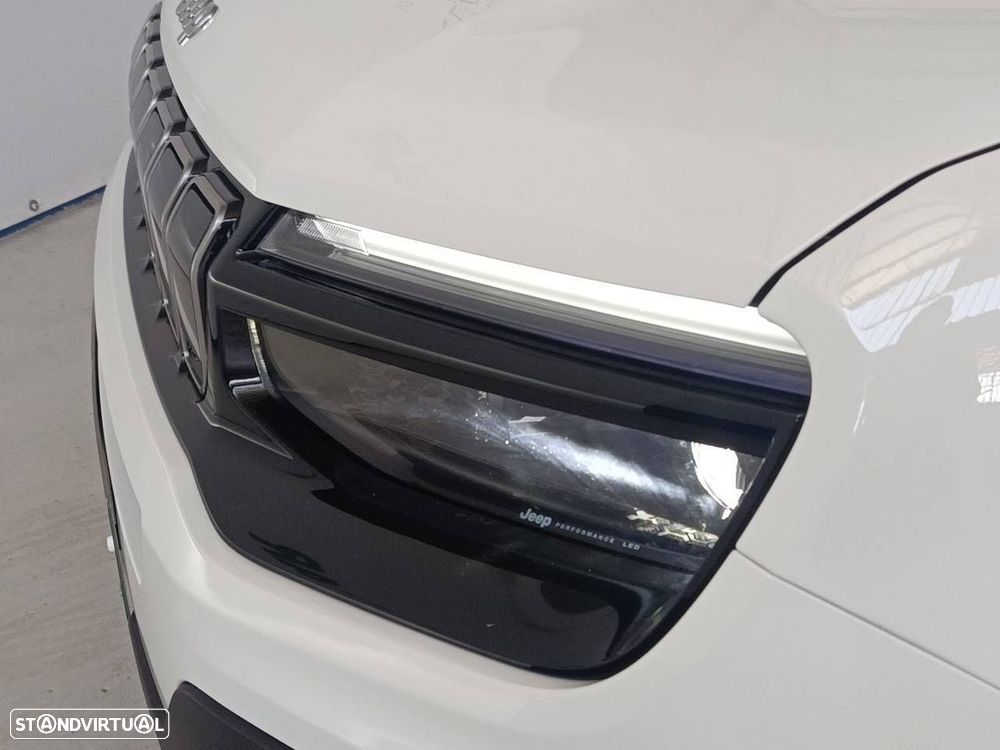 Jeep Avenger Summit - 25