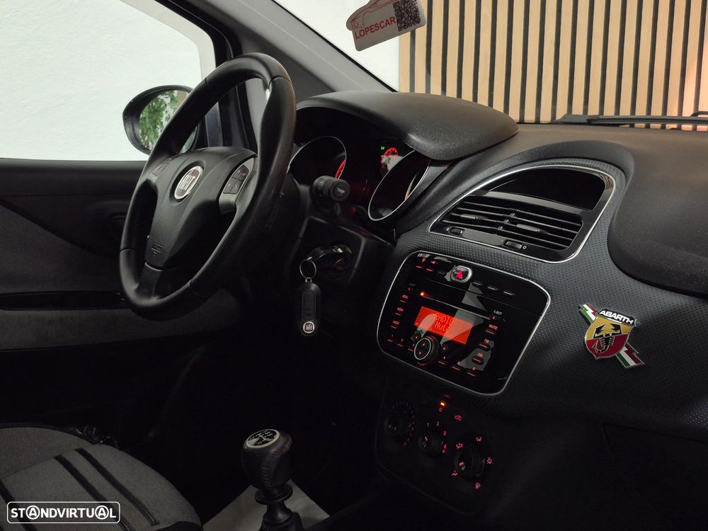 Fiat Punto Evo 1.4 Dynamic - 11