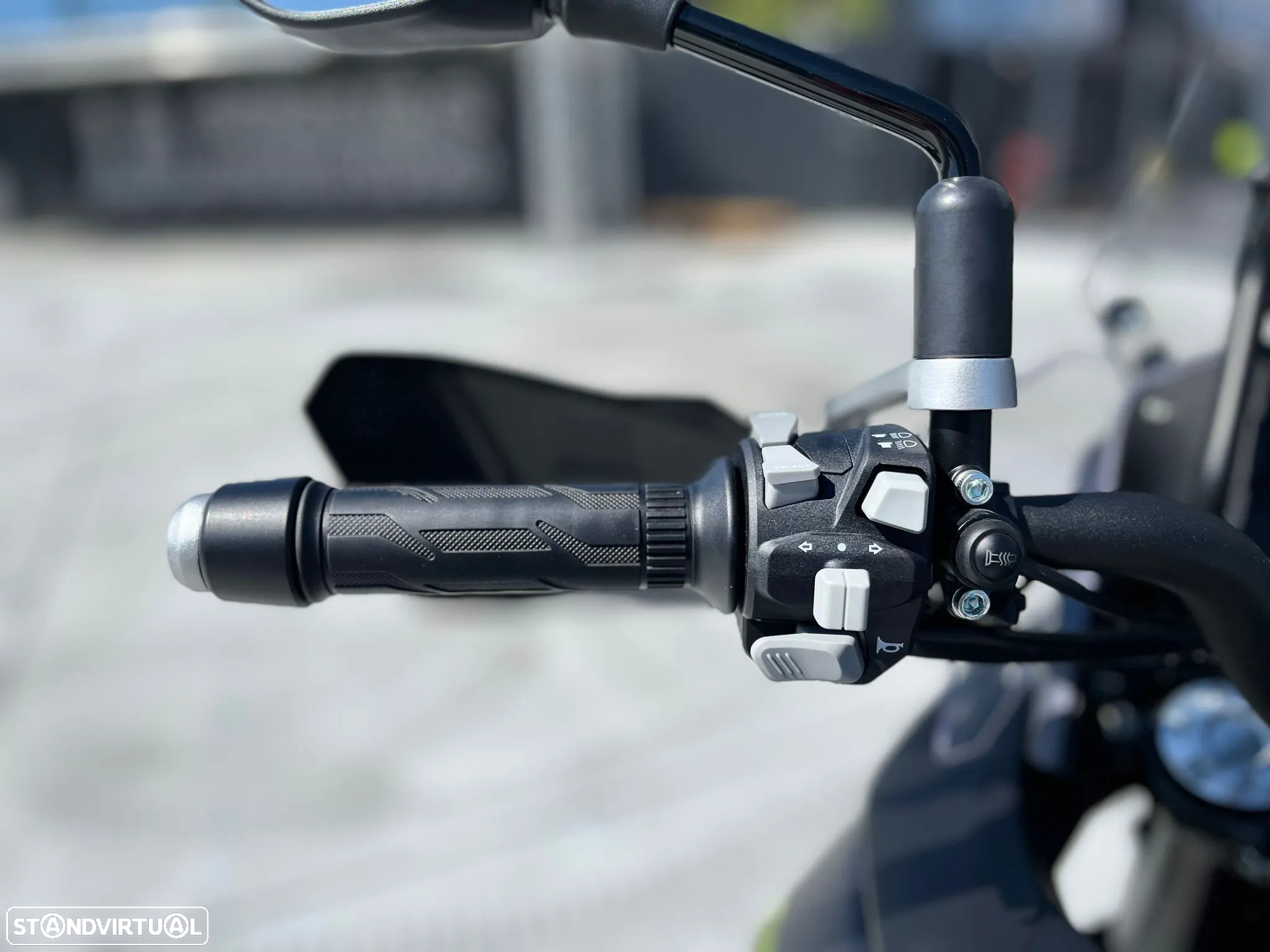 QJ Motor SRT 550X - 9