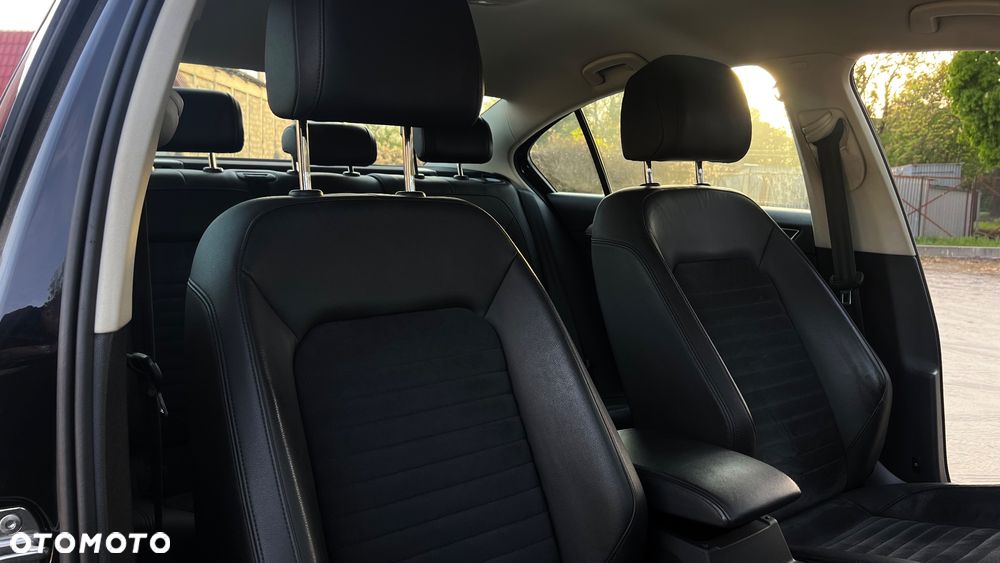 Volkswagen Passat 1.8 TSI BMT Highline DSG - 20
