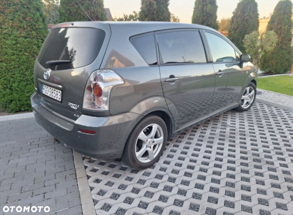 Toyota Corolla Verso - 9