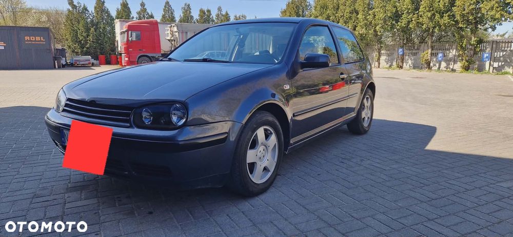 Volkswagen Golf 1.6 - 2