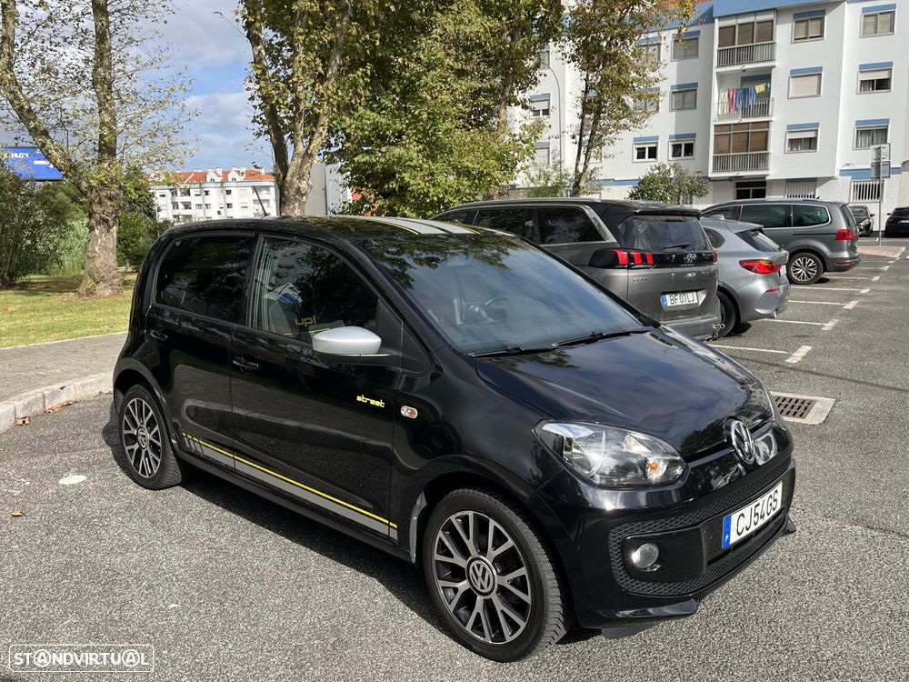 VW Up! 1.0 BMT High - 3