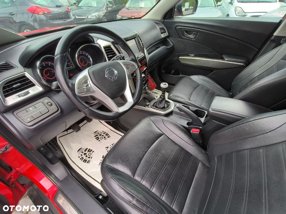 SsangYong/KGM Tivoli - 7