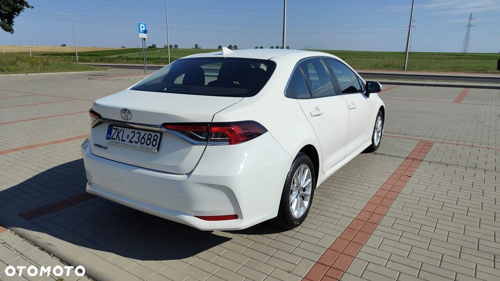 Toyota Corolla 1.6 Comfort - 16