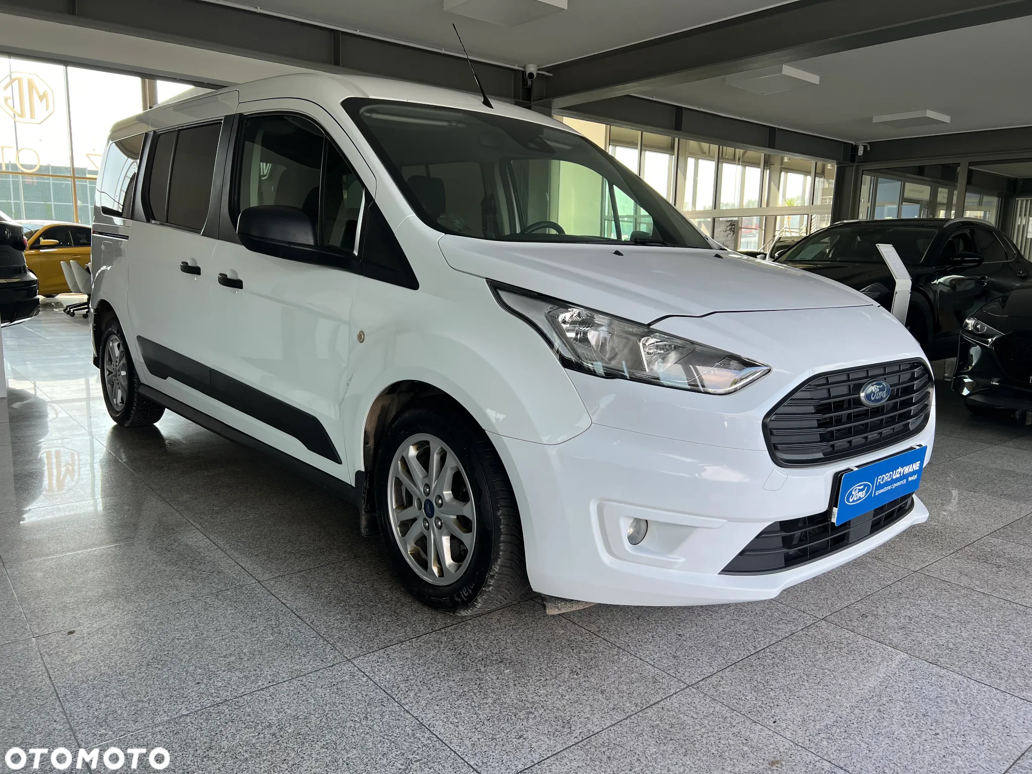Ford Tourneo Connect Gr 1.5 EcoBlue Trend - 4
