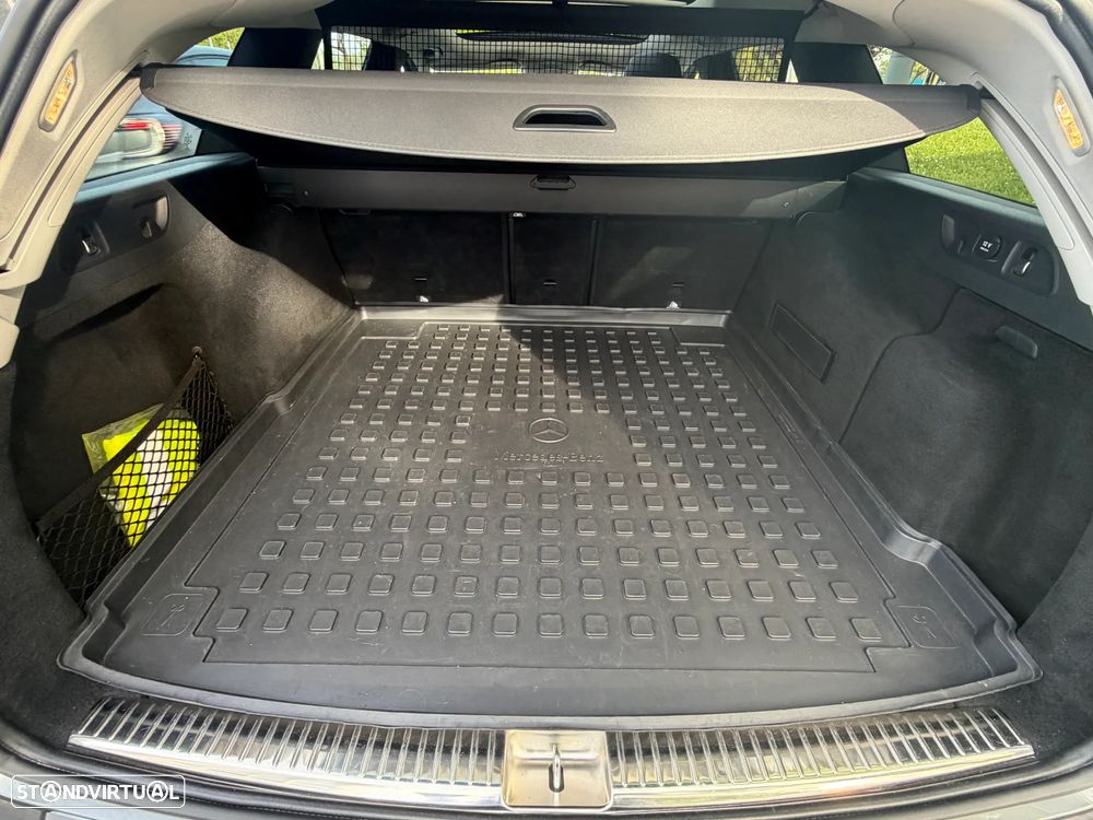 Mercedes-Benz E 220 d 4Matic All-Terrain 9G-TRONIC Avantgarde - 40