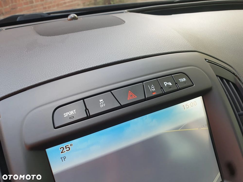 Opel Insignia 2.0 Bi Turbo CDTI 4x4 - 18
