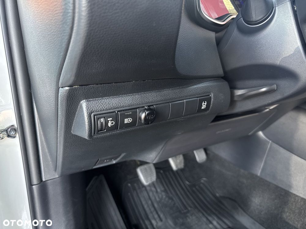 Toyota Corolla - 20