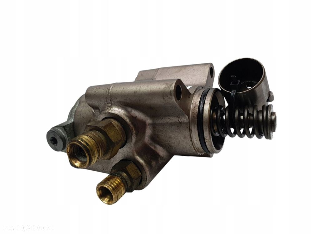 POMPA PALIWA Audi A8 S8 D3 5.2 V10 BSM 06-10r - 2