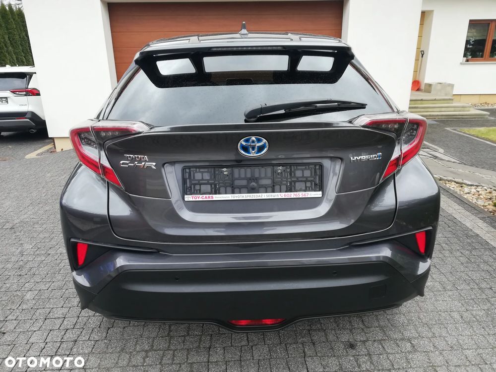 Toyota C-HR - 11