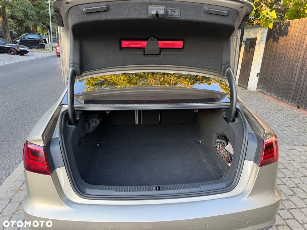 Audi A6 Limousine - 6