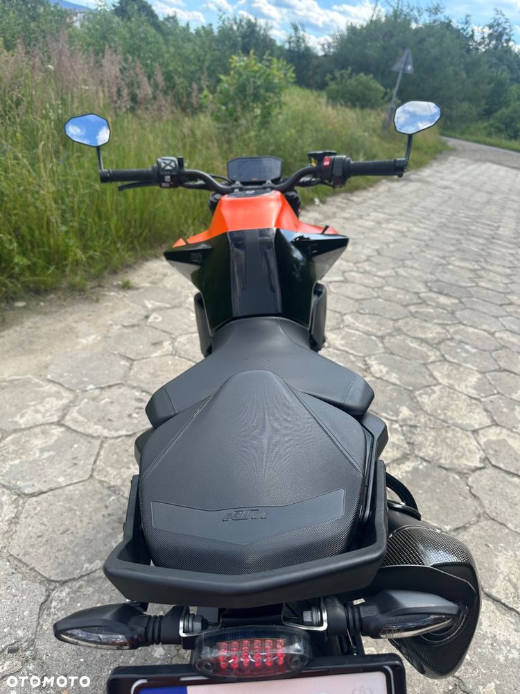 KTM DUKE 890 - 27