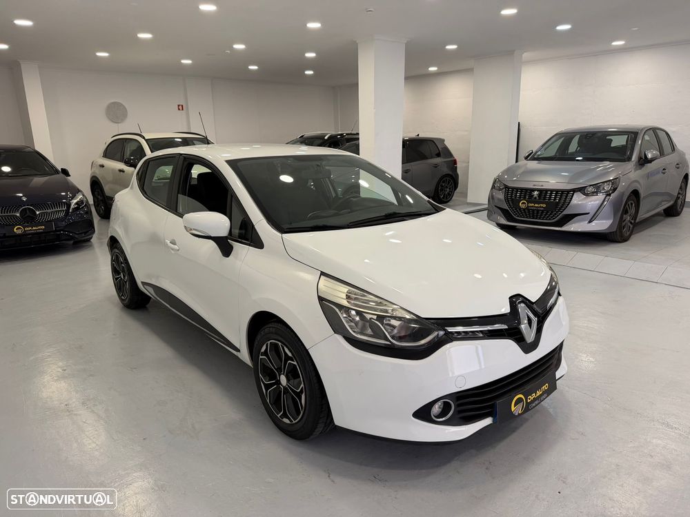 Renault Clio 1.5 dCi Dynamique S - 2