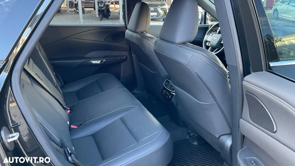 Lexus Seria RX 350h (hybrid) Executive Line - 31