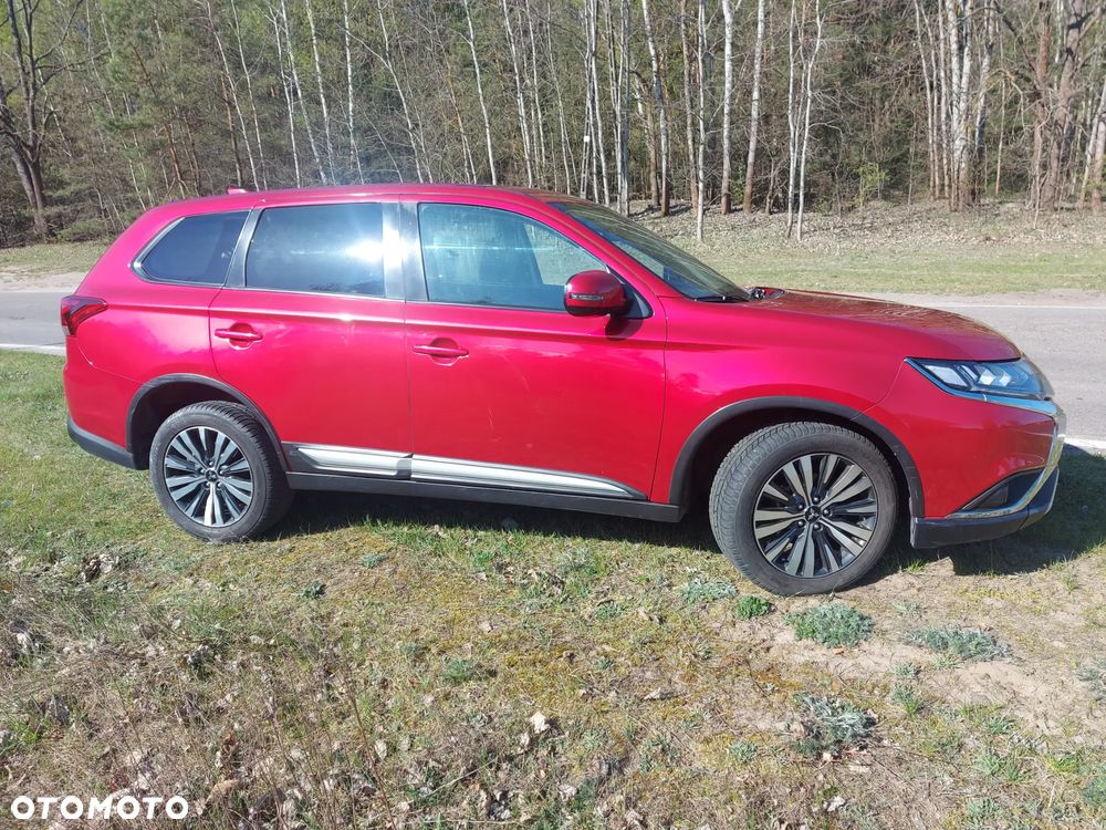 Mitsubishi Outlander 2.4 4WD CVT Instyle - 5