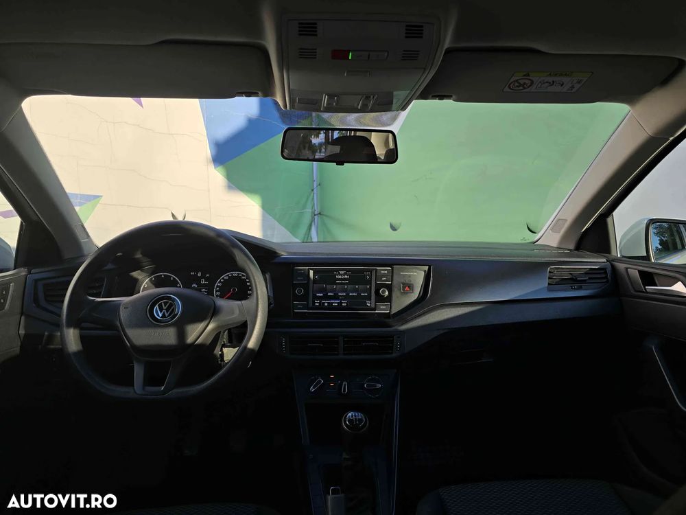 Volkswagen Polo - 18