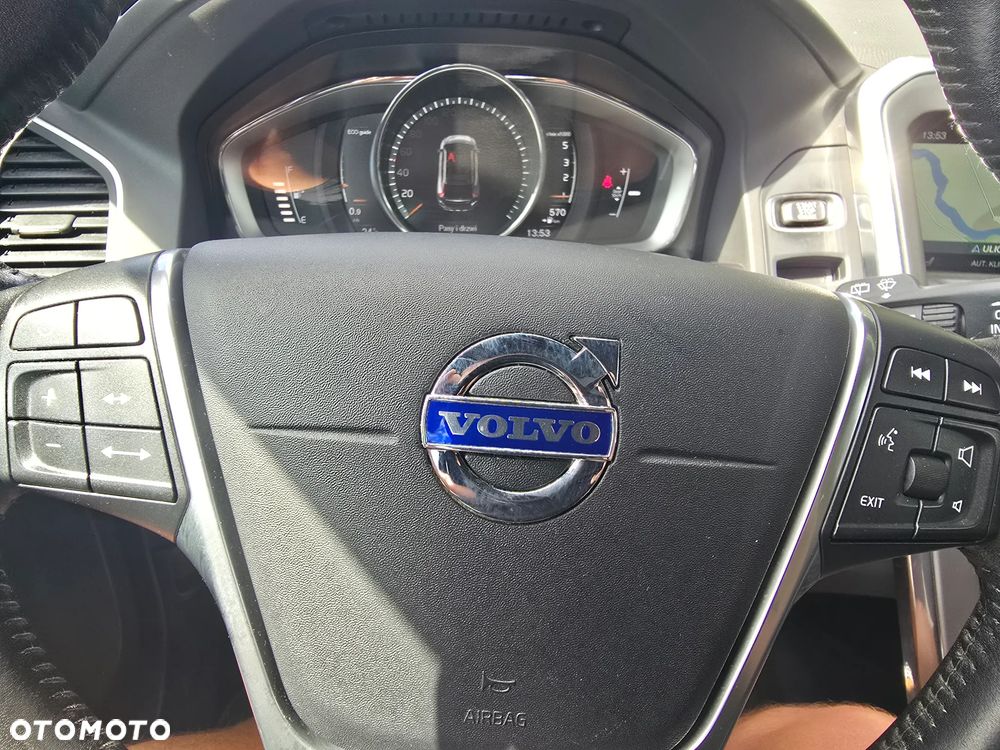 Volvo XC 60 - 19