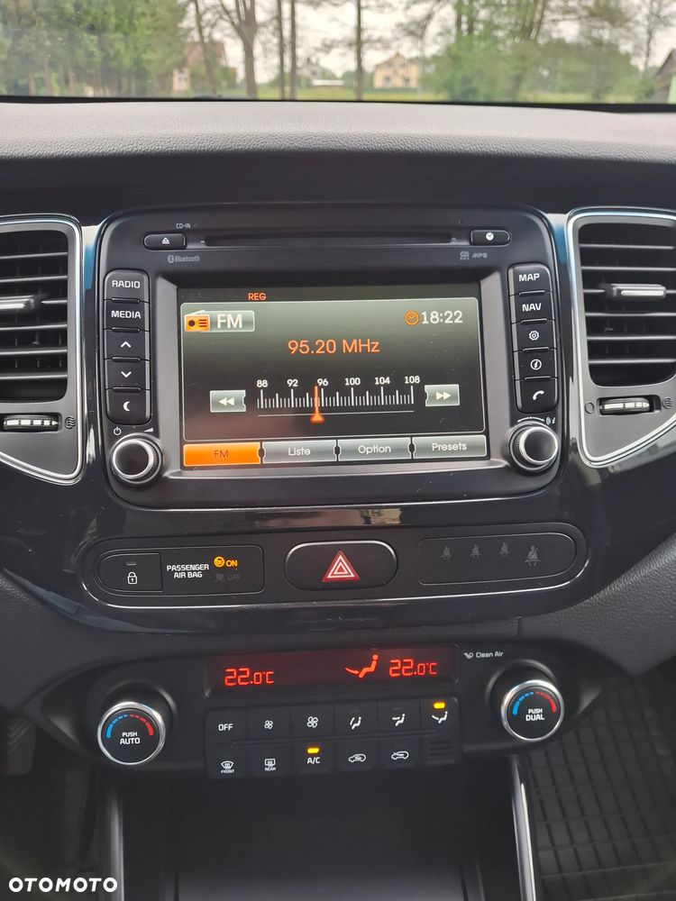 Kia Carens 1.6 GDI Fifa World Cup Edition - 37
