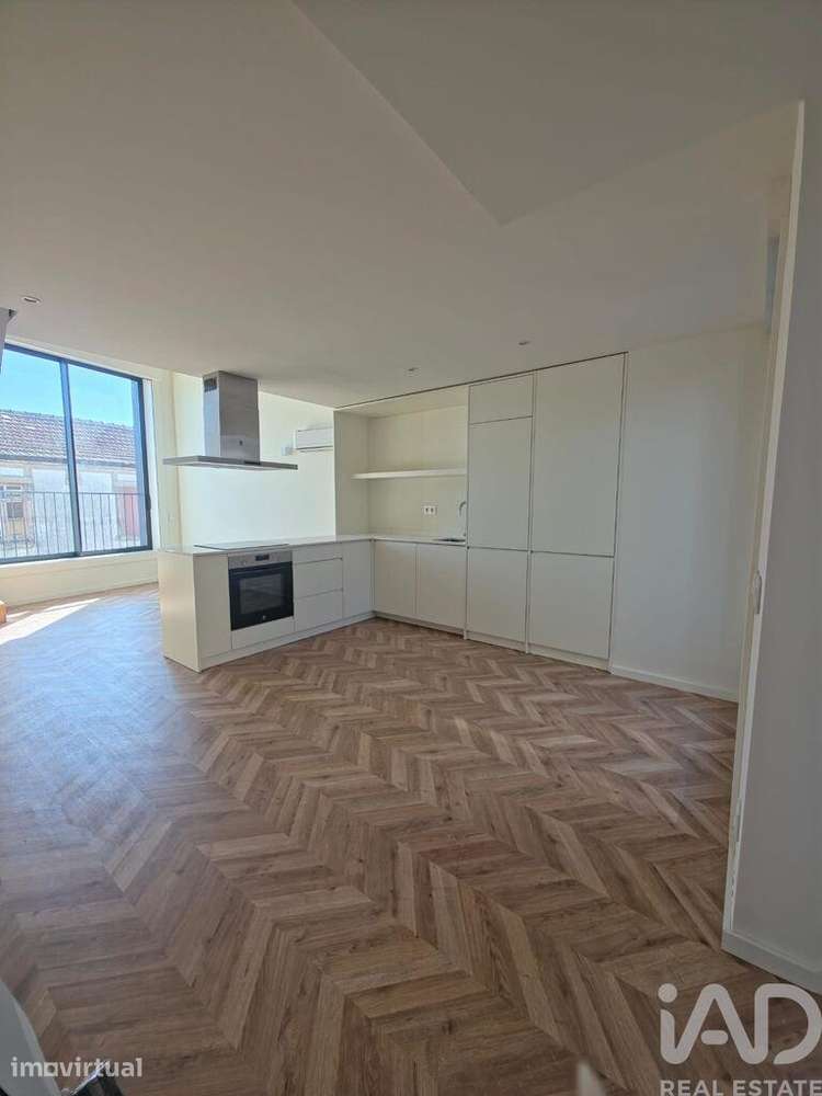 Apartamento T2 em Santa Marinha E São Pedro Da Afurada de 80,00 m2 - Grande imagem: 4/12