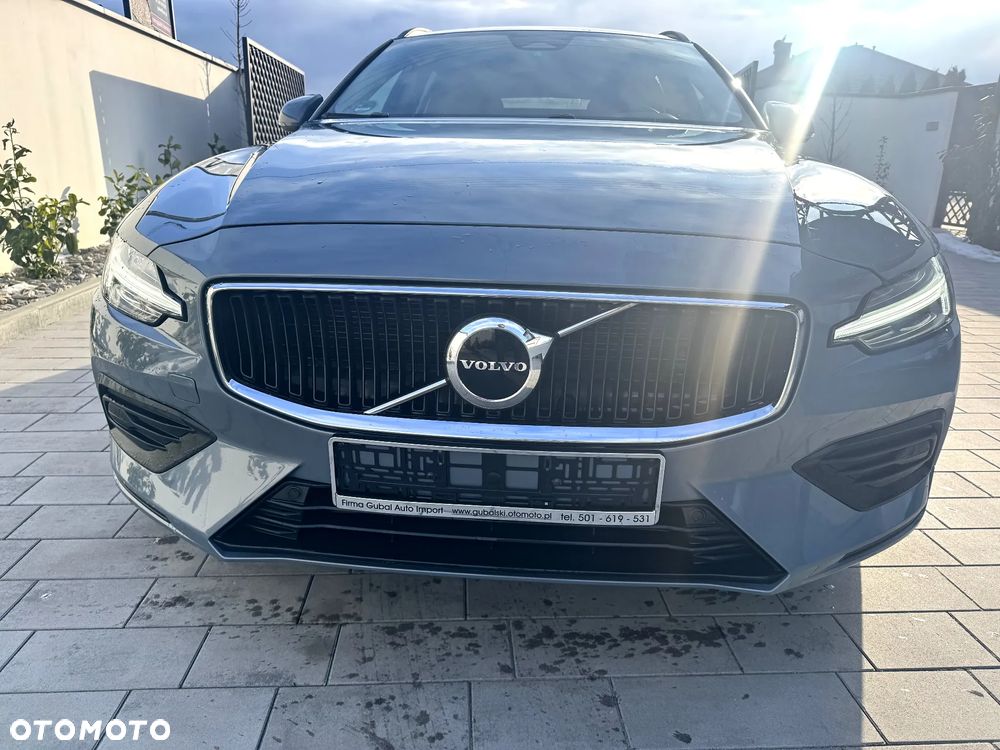Volvo V60 B3 B DKG Essential - 21