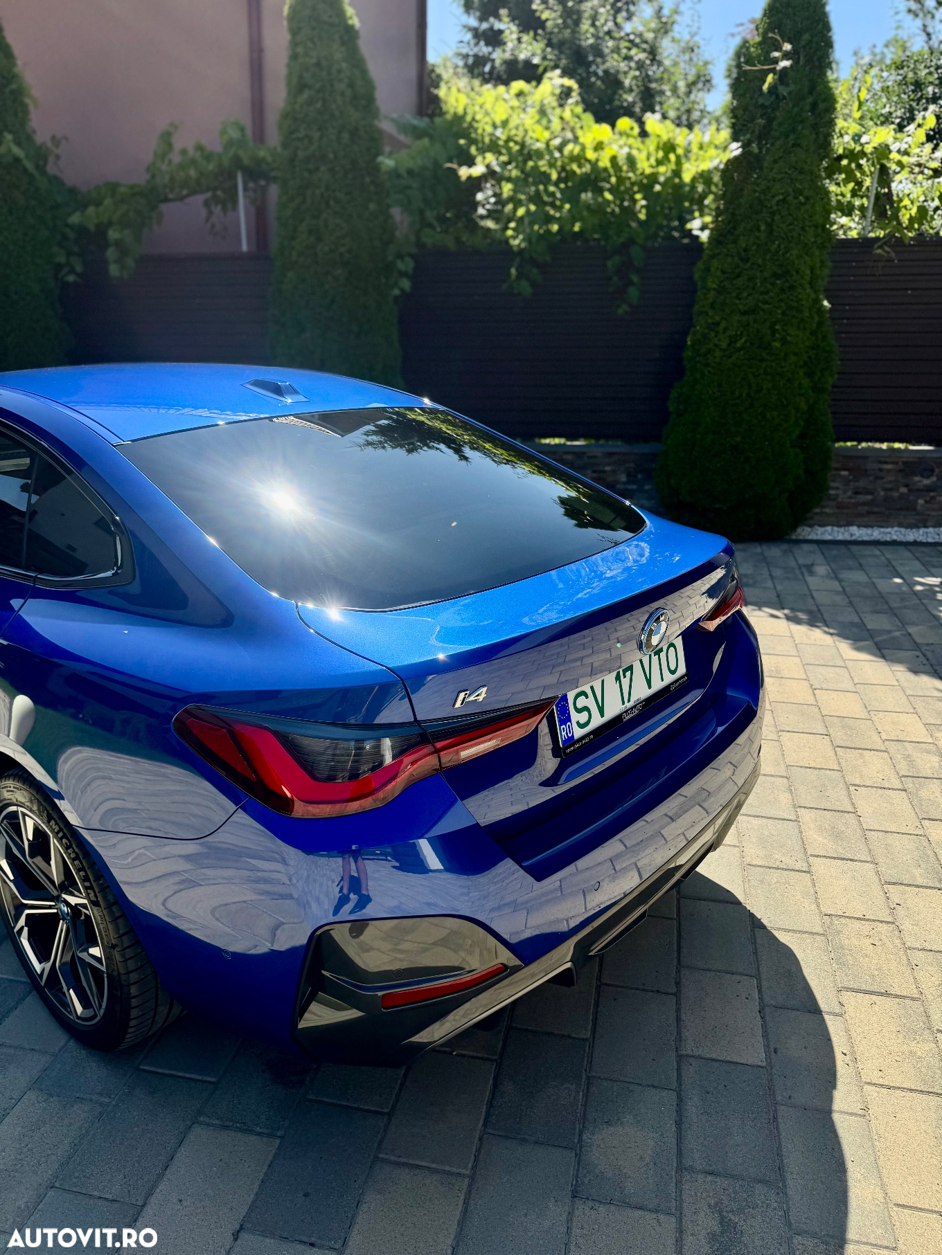 BMW i4 eDrive35 - 12