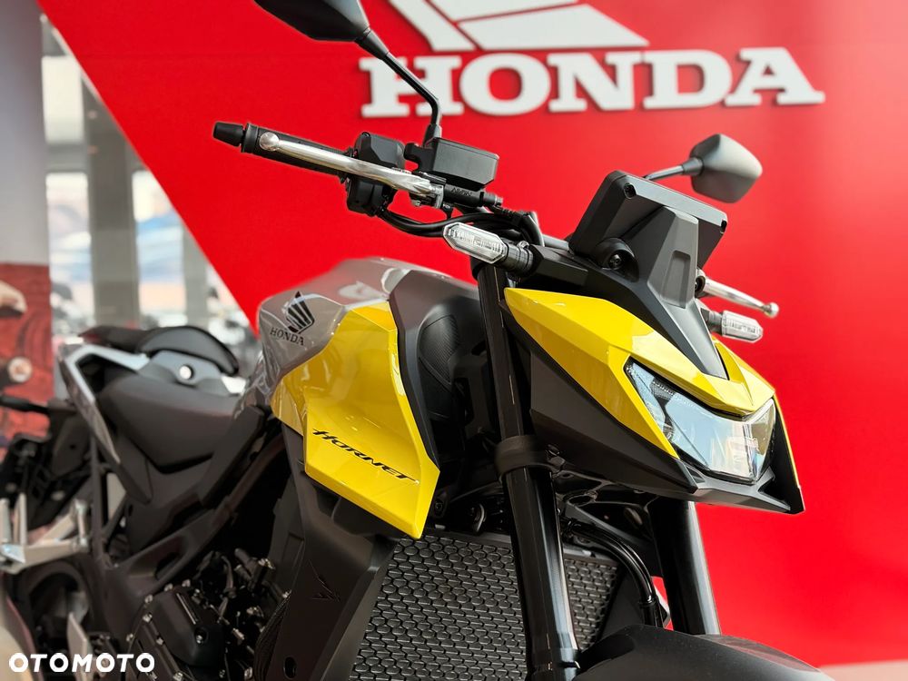Honda Hornet - 2