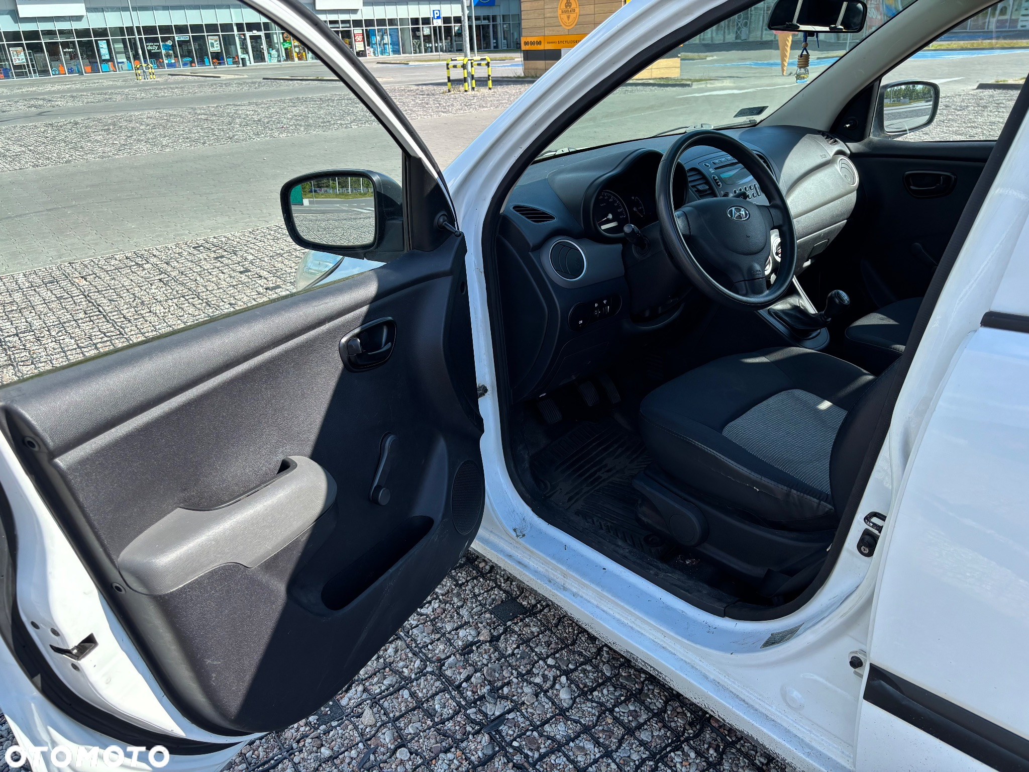 Hyundai i10 1.1 Pure - 9