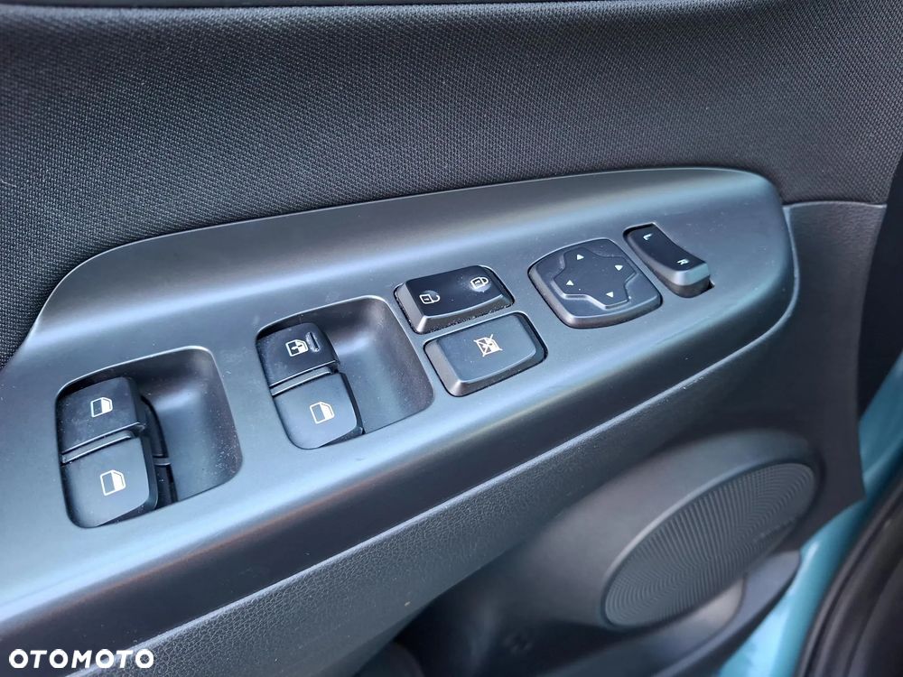 Hyundai Kona 1.6 GDI Hybrid Comfort DCT - 23