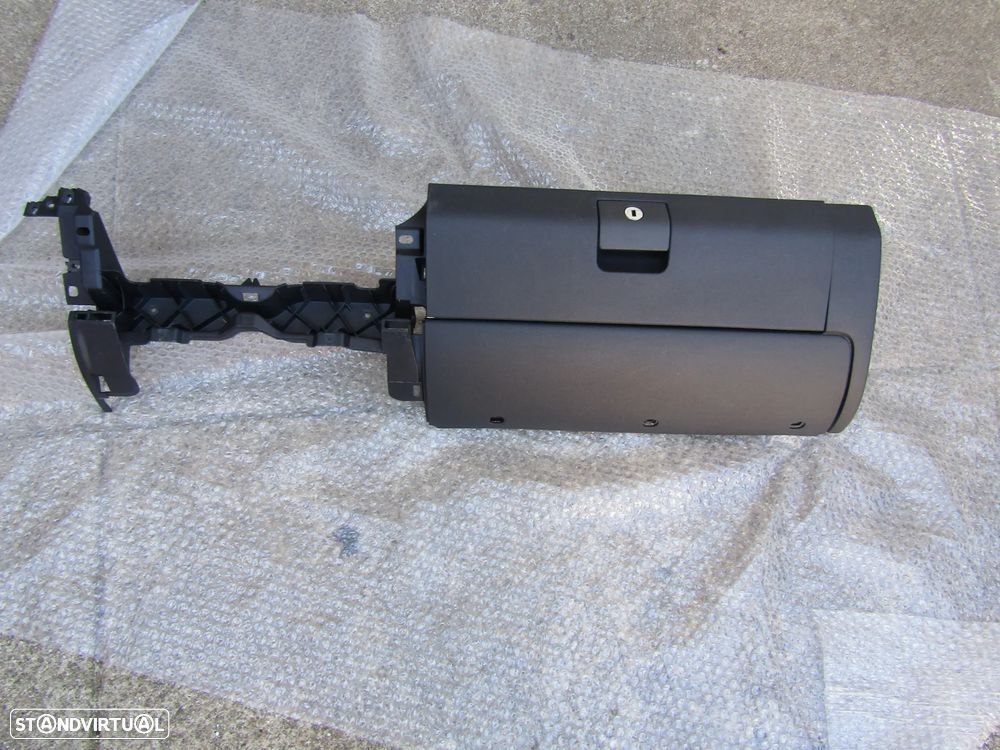 Porta luvas VW POLO ano 1999 a 2001(original, ver descrição) - 1