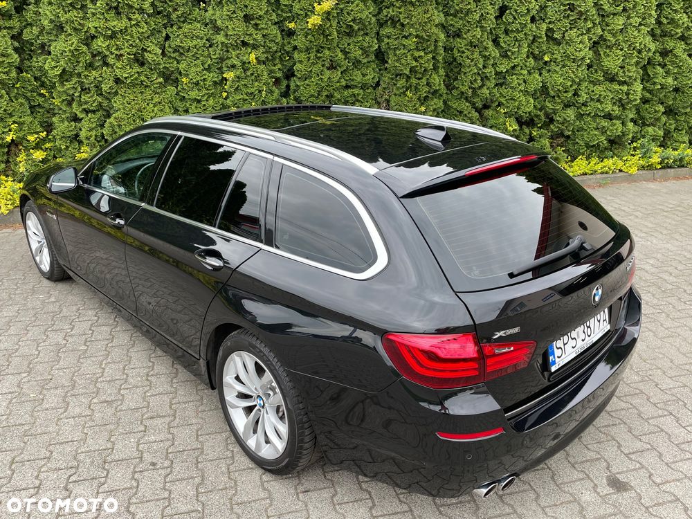 BMW Seria 5 530d xDrive Touring Luxury Line - 18