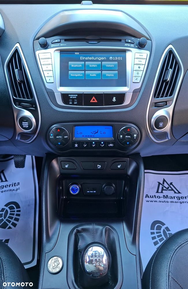 Hyundai ix35 1.6 2WD Fifa World Cup Edition - 21