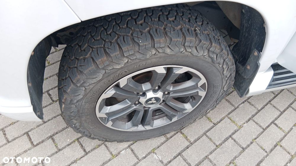 Mitsubishi L200 Pick Up 4x4 S&S Double Cab Plus - 10