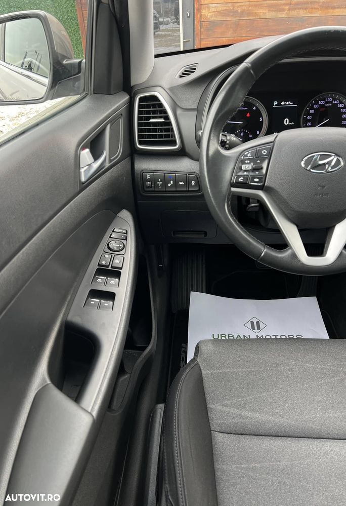 Hyundai Tucson blue 1.6 CRDi 2WD DCT Premium - 19