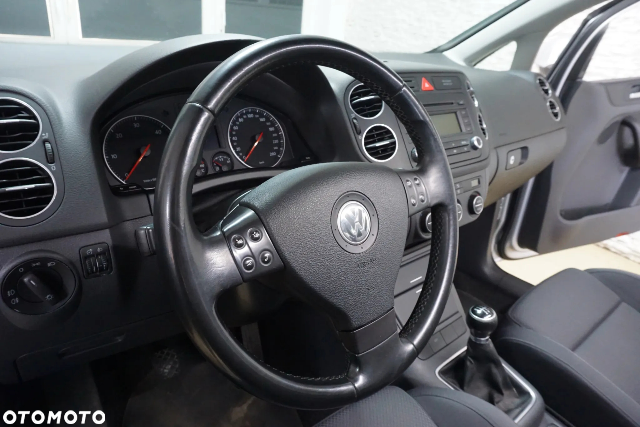 Volkswagen Golf Plus 1.9 TDI Comfortline - 28