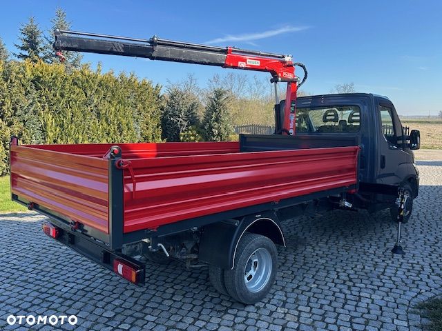 Iveco 35C16 wywrotka + hds 2700 kg - 15