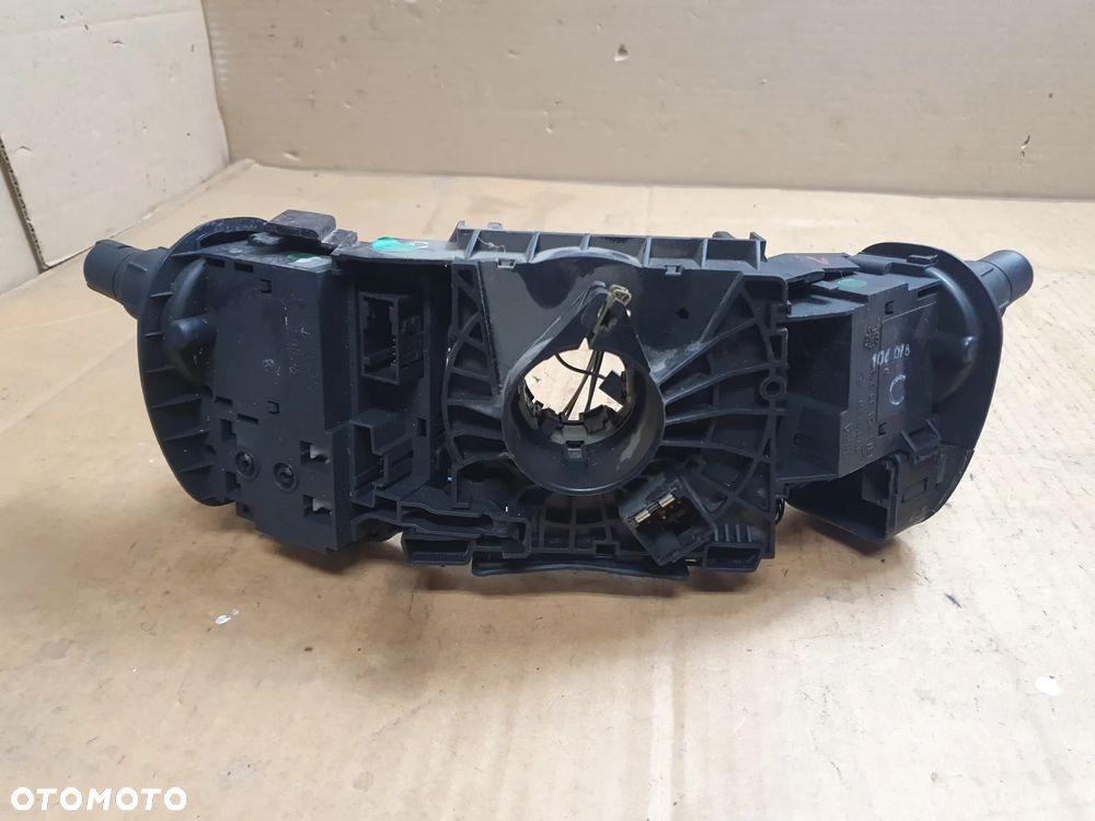 } PRZEŁĄCZNIK ZESPOLONY PAJĄK RENAULT SCENIC II nr 8200127727 - 8