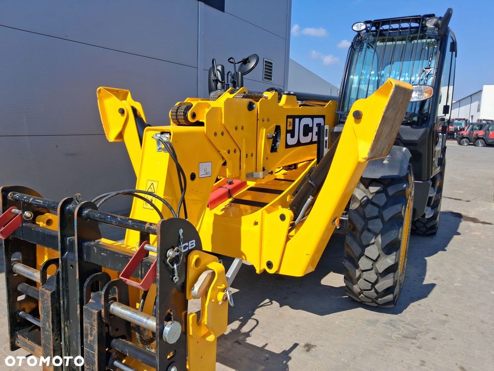 JCB 540-180 - 12