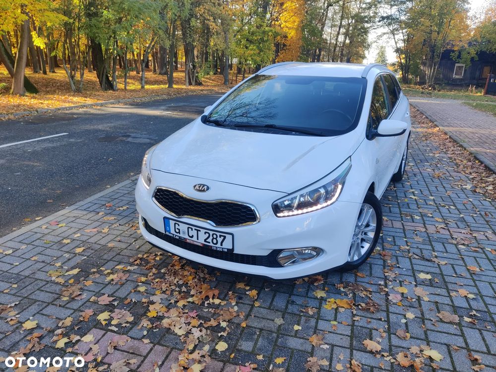 Kia Ceed - 1