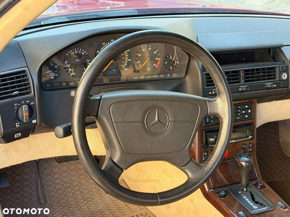Mercedes-Benz SL - 31