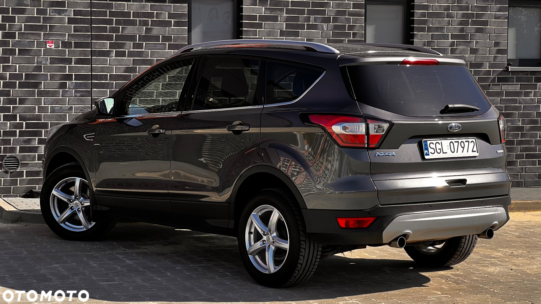 Ford Kuga 1.5 EcoBoost 2x4 Titanium - 15