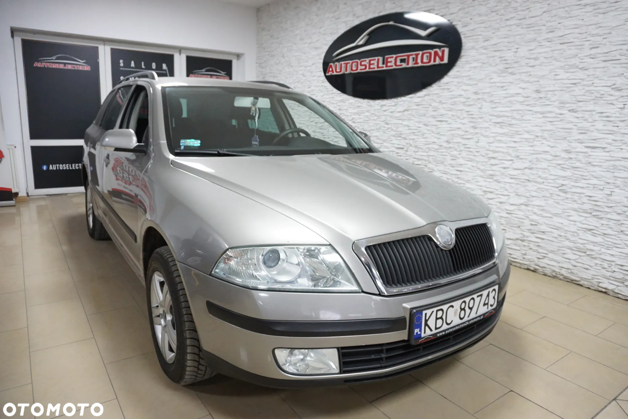 Skoda Octavia 1.9 TDI 4x4 Ambiente - 2